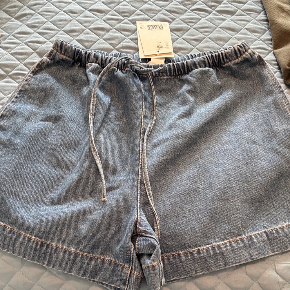 Denim drawstring shorts